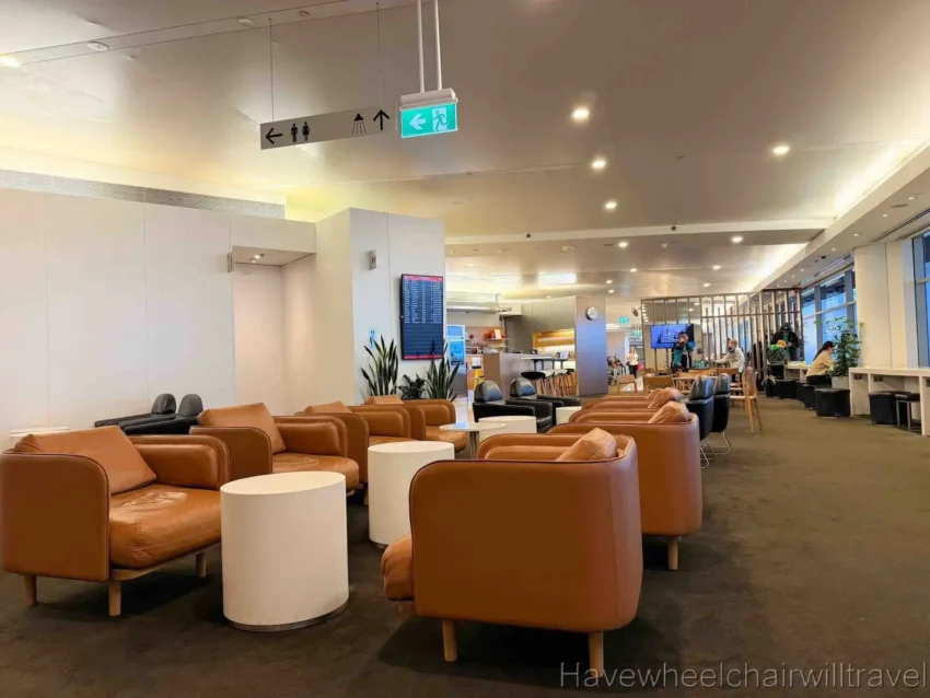 Qantas International Business Class Lounge